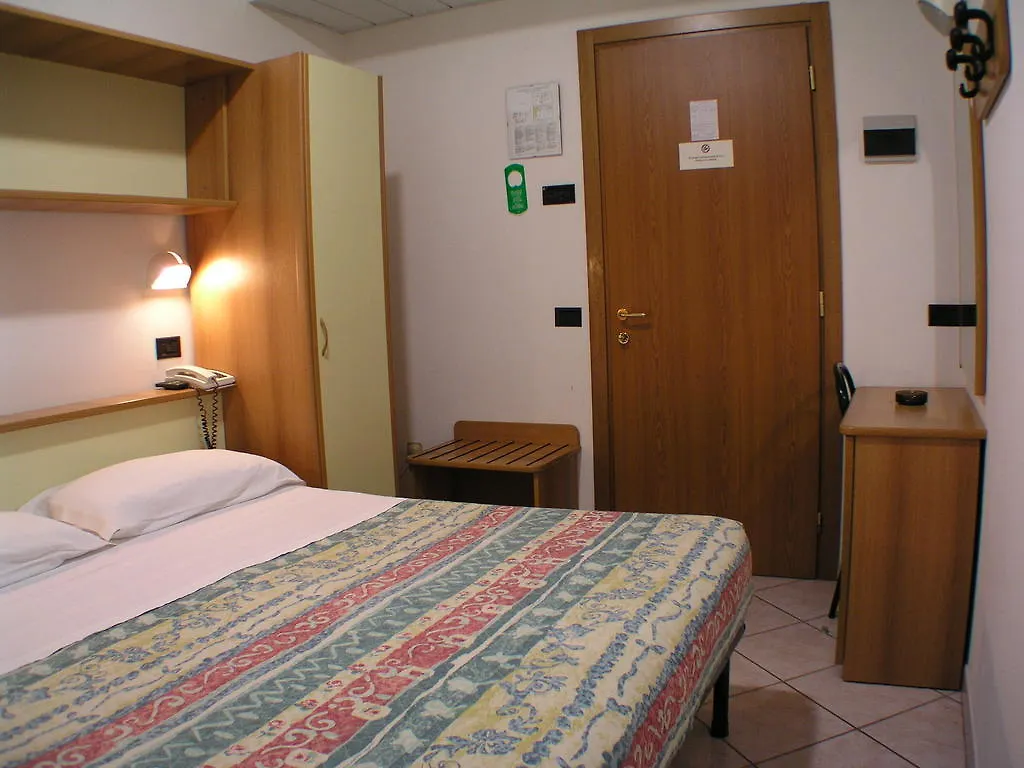 ***  Hotel Villa Boschetti San Mauro Mare Italien